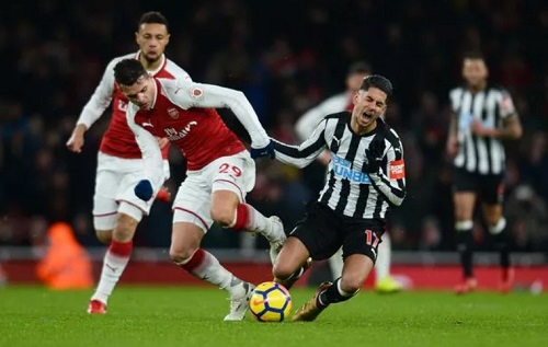 Prediksi Arsenal vs Newcastle 02h45 pada 04/01 – Taruhan Premier League