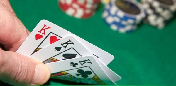 Win Three Cards: Mudah Dimainkan, Mudah Dimenangkan