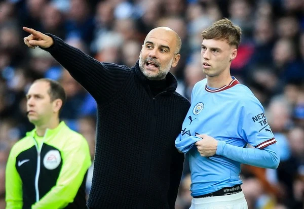 Pep Guardiola menunjukkan di mana Arsenal dan Liverpool lebih unggul dari Man City
