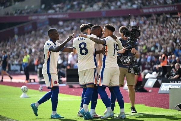 Serangan Chelsea Bersinar dalam Kemenangan West Ham