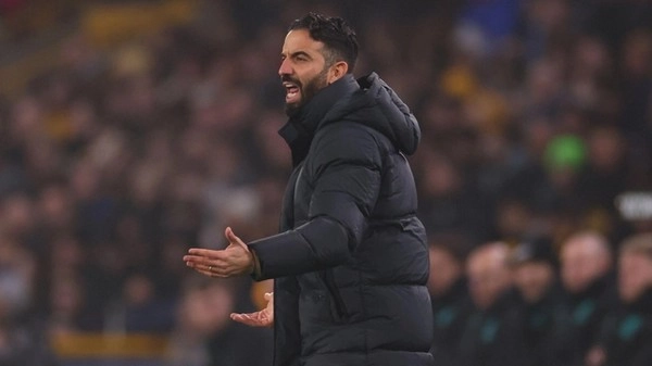 Pelatih Ruben Amorim akui risiko dipecat MU